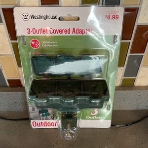 Westinghouse Outdoor 3 outlet covered adapter
